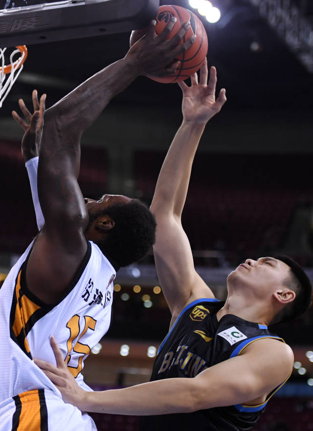 形容场面壮观的词语