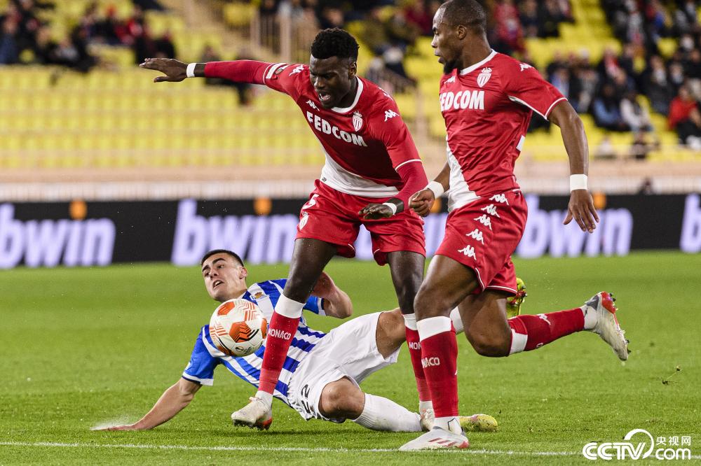 关键时刻摩纳哥备战欧联,绝杀压哨细节曝光,更衣室稳定,临场指挥获称赞(为什么说艾琳不适合打排位) 关键时刻摩纳哥备战欧联,绝杀压哨细节曝光,更衣室稳定,临场指挥获称赞(为什么说艾琳不适合打排位)