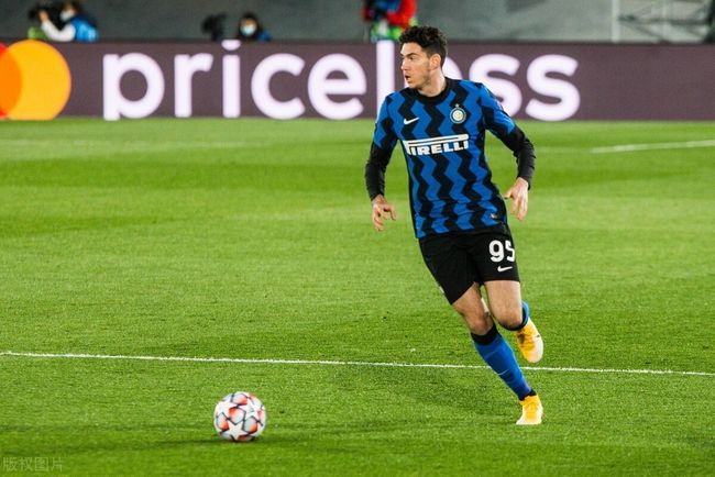 赛后体能课后，国际米兰更衣室发声备战CBA常规赛，管理层满意，控场能力受关注的简单介绍