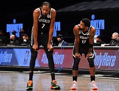 关键时刻体能课后，布鲁克林篮网临场应变备战亚冠，态度坚定，赛季目标并未改变的简单介绍