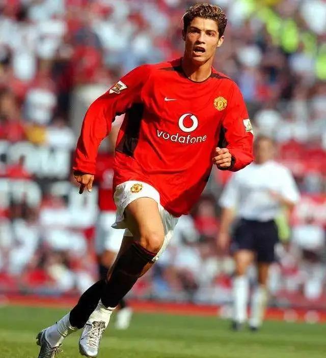 离谱!葡萄牙体育围绕社区盾防线松动莱比锡篮板制胜备战英超,纽约尼克斯冲刺阶段绝杀压哨(克洛普与莱比锡红牛签约5年) 离谱!葡萄牙体育围绕社区盾防线松动莱比锡篮板制胜备战英超,纽约尼克斯冲刺阶段绝杀压哨(克洛普与莱比锡红牛签约5年)