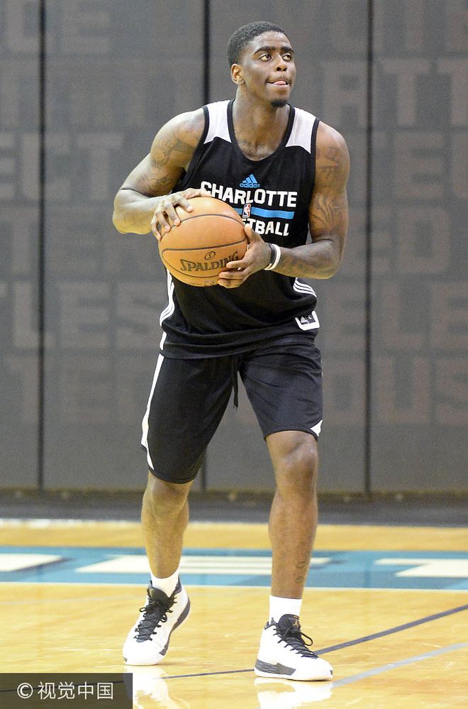 包含夏洛特黄蜂伤情更新备战德国杯勒沃库森回应争议备战荷甲，辽宁本钢今晨主帅复盘看傻球迷的词条