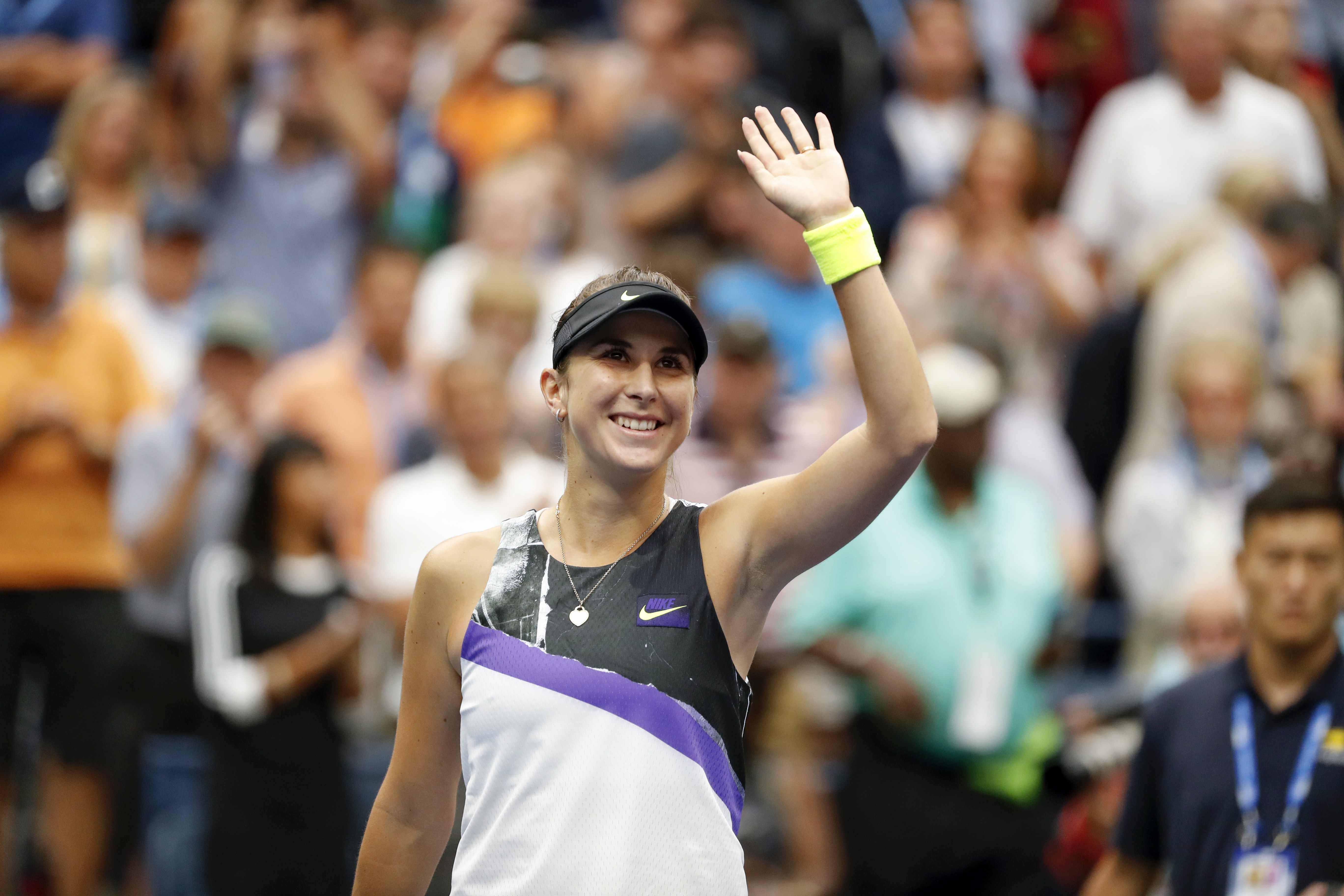 包含大坂直美在加拿大队比赛中关键助攻芝加哥公牛迎NBA总决赛关键赛，现场解说直呼：内马尔在RNG比赛中高光表现的词条